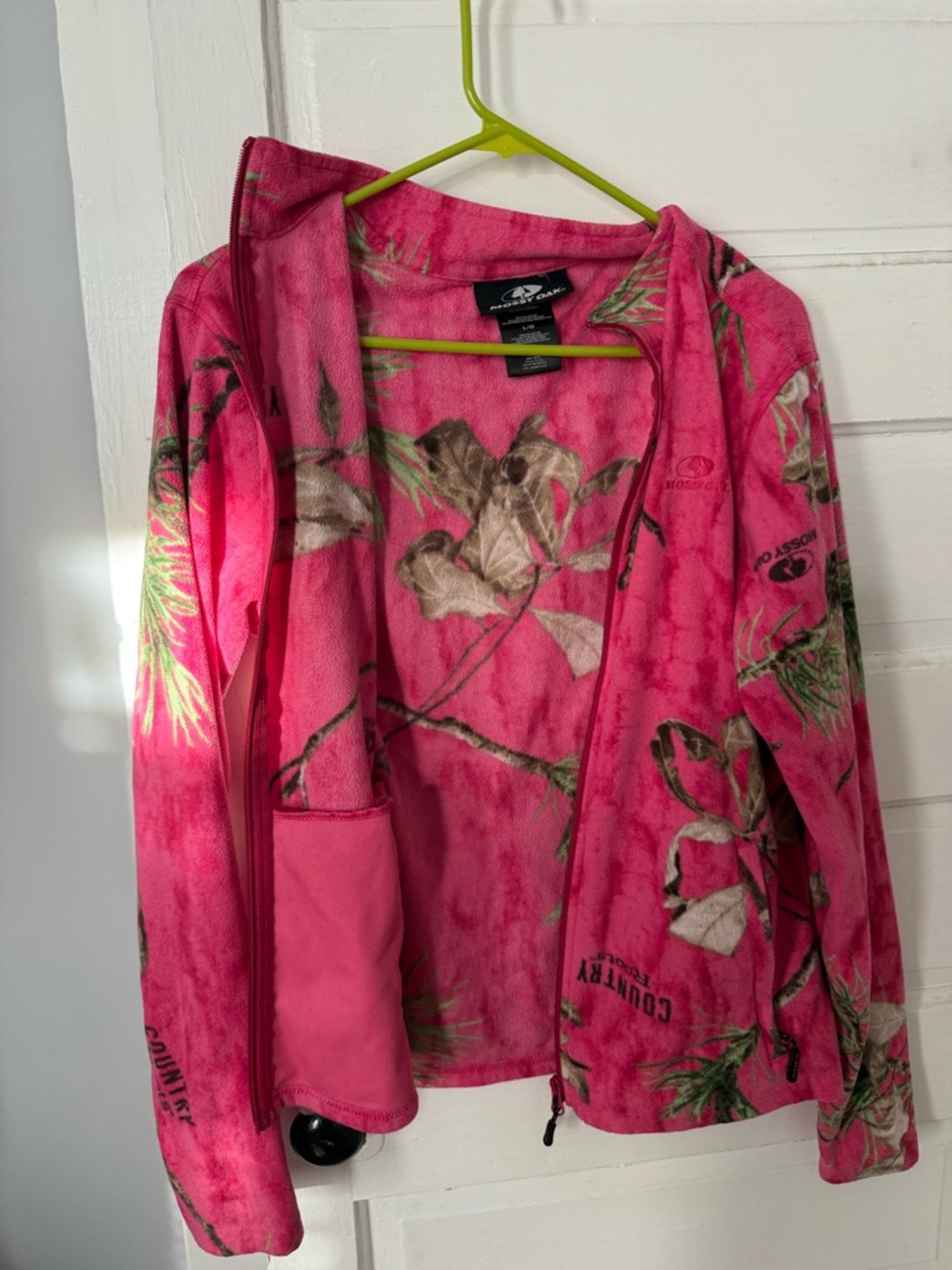 Mossy Oak Pink Camo Fleece Jacket for Women